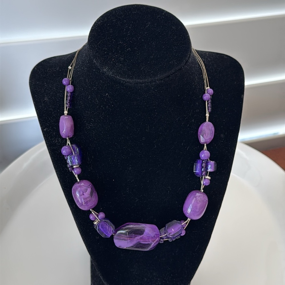 Eye candy purple crystal fashion necklace